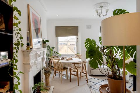 2 bedroom flat for sale, Oakley Street, London, SW3