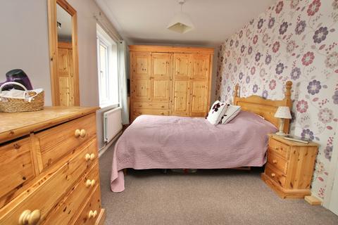 3 bedroom end of terrace house for sale, Park Lane, Birchington, Kent