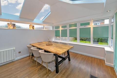 6 Harkness Close, Bletchley, Milton Keynes, MK2 3NB