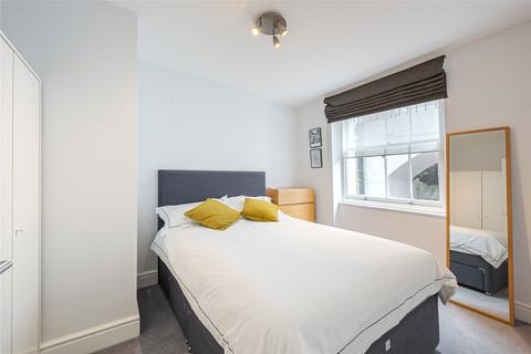 2 bedroom apartment for sale, Aylesford Street, London, UK, SW1V