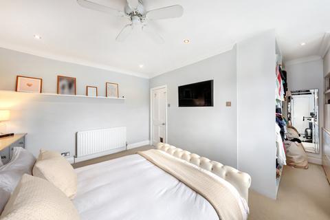 2 bedroom maisonette for sale, Crookham Road, Hammersmith And Fulham, London