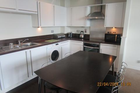 2 bedroom apartment to rent, Oswald Street, Glasgow G1