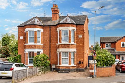 20 Laugherne Road, Worcester, WR2 5LS