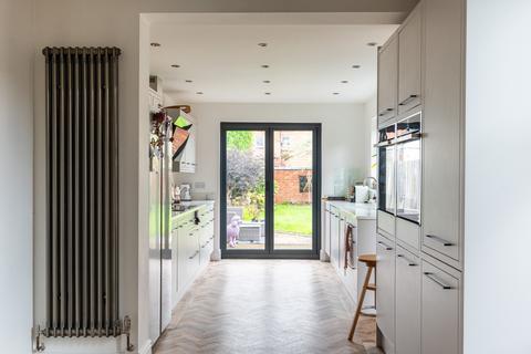 20 Laugherne Road, Worcester, WR2 5LS
