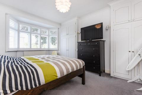 266 Manor Lane, London, SE12 0TG