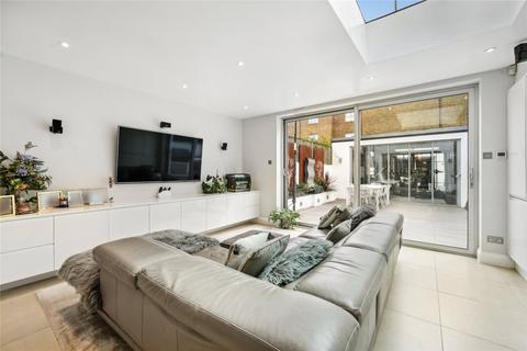 6 bedroom terraced house to rent, Walham Grove, London, SW6