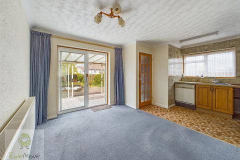 66 Brompton Farm Road, Strood, Rochester, ME2 3QY