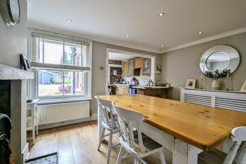95 Liphook Road, Lindford, Bordon, GU35 0PG