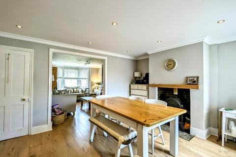 95 Liphook Road, Lindford, Bordon, GU35 0PG