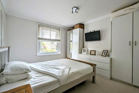 95 Liphook Road, Lindford, Bordon, GU35 0PG