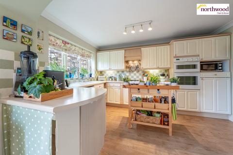 40 Beechcroft Road, Bushey, WD23 2JU