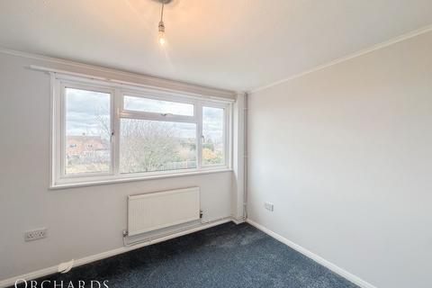 3 bedroom semi-detached house to rent, Manor Road, Bedford MK45