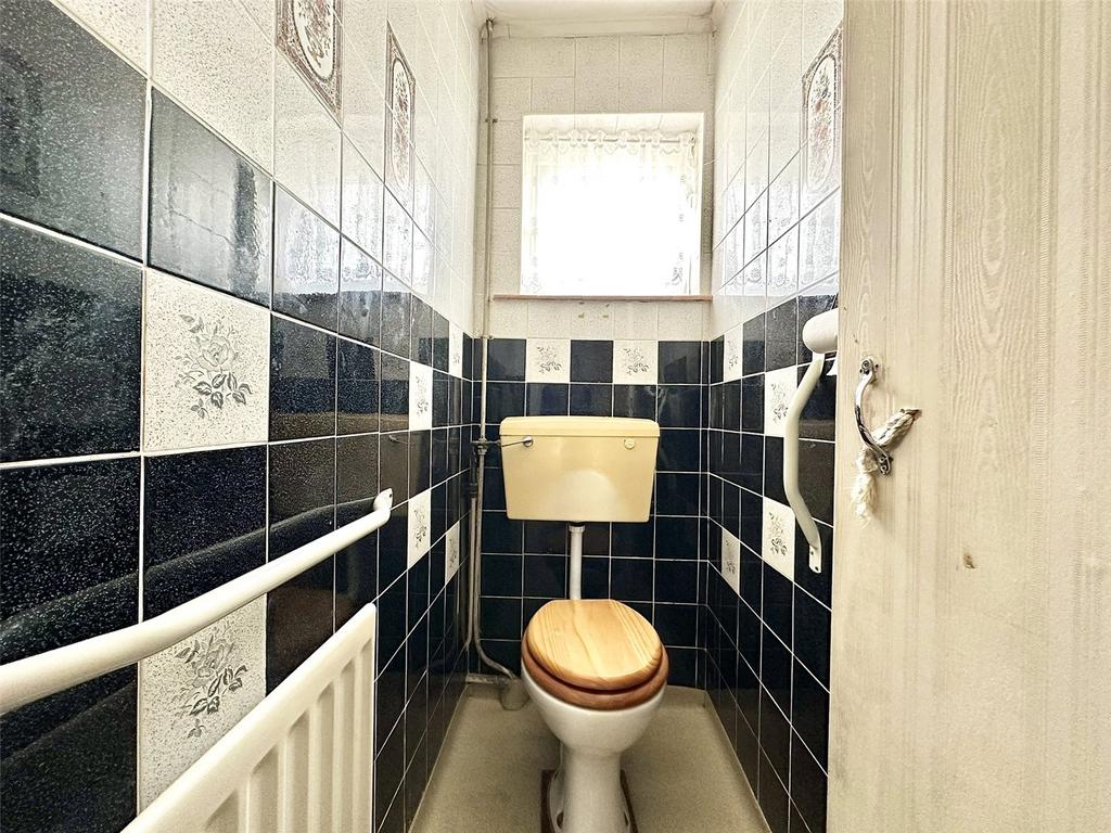 Separate WC