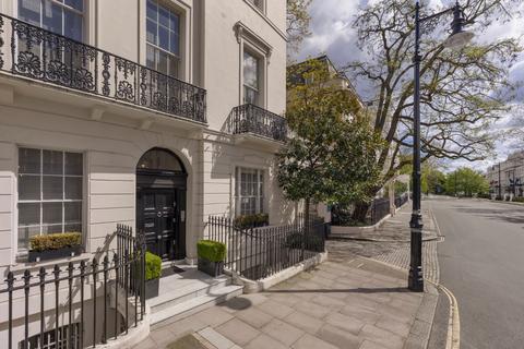 8 bedroom townhouse for sale, Wilton Crescent, London SW1X