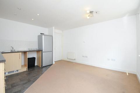 2 bedroom flat for sale, High Wycombe,  Buckinghamshire,  HP13