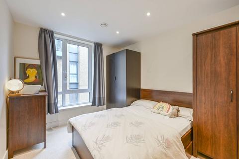 2 bedroom flat to rent, Edgemere House, E14, Limehouse, London, E14