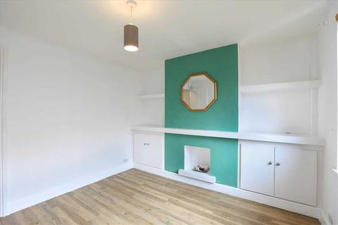 undefined, Finedon Street, Burton Latimer