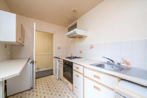 37 Lynton Road, London, NW6 6BE
