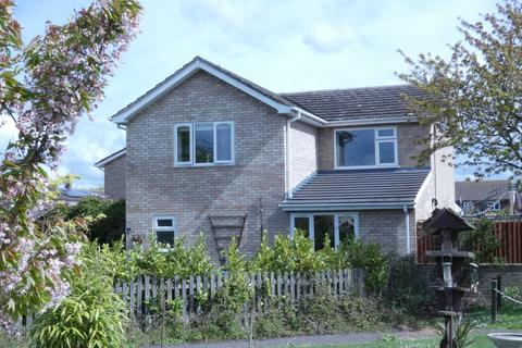 4 bedroom detached house for sale, Reeds Way, Stowupland IP14