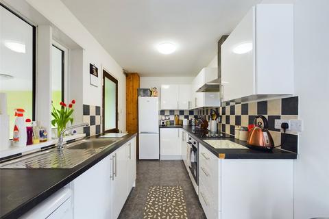 6 Whitehall, St Kew Highway, Bodmin, PL30 3DZ
