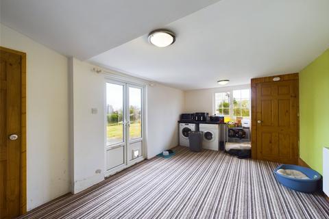 6 Whitehall, St Kew Highway, Bodmin, PL30 3DZ