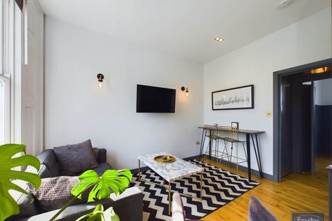 1 bedroom flat for sale, St Paul Road , Islington, London