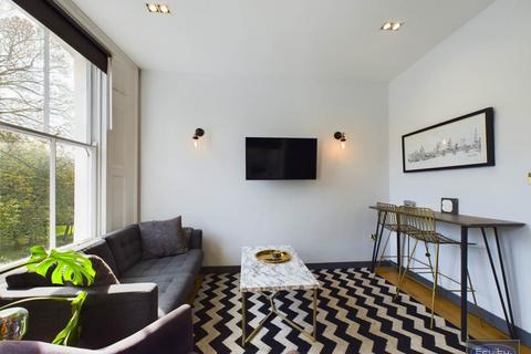 1 bedroom flat for sale, St Pauls Road , Islington, London
