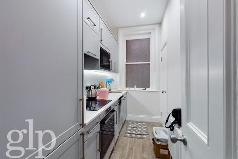 2 bedroom flat to rent, Ridgmount Gardens, London, Greater London, Bloomsbury, WC1E 7AU