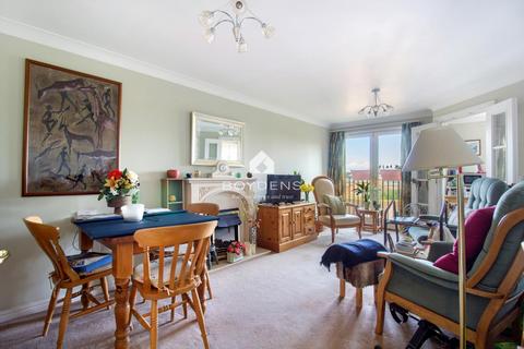 1 bedroom retirement property for sale, St. Marys Fields, Colchester CO3