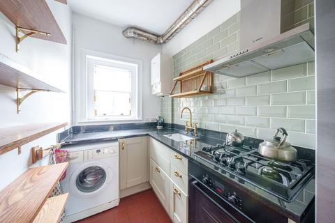 2 bedroom apartment to rent, Sancroft Street, London, SE11