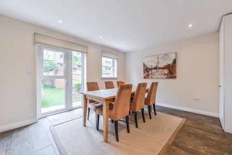 1 Bedser Close, London, SE11 5BE