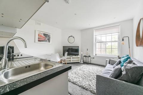 2 bedroom flat for sale, Seldon House, Stewarts Road, Nine Elms, London, SW8