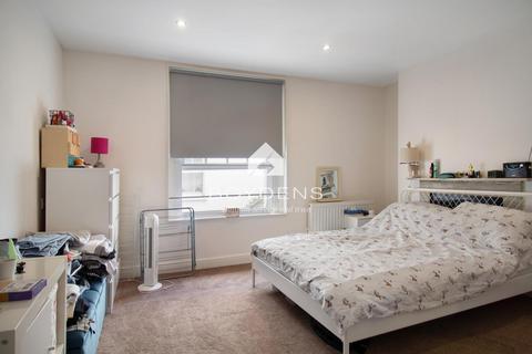 1 bedroom flat for sale, High Street, Colchester CO1