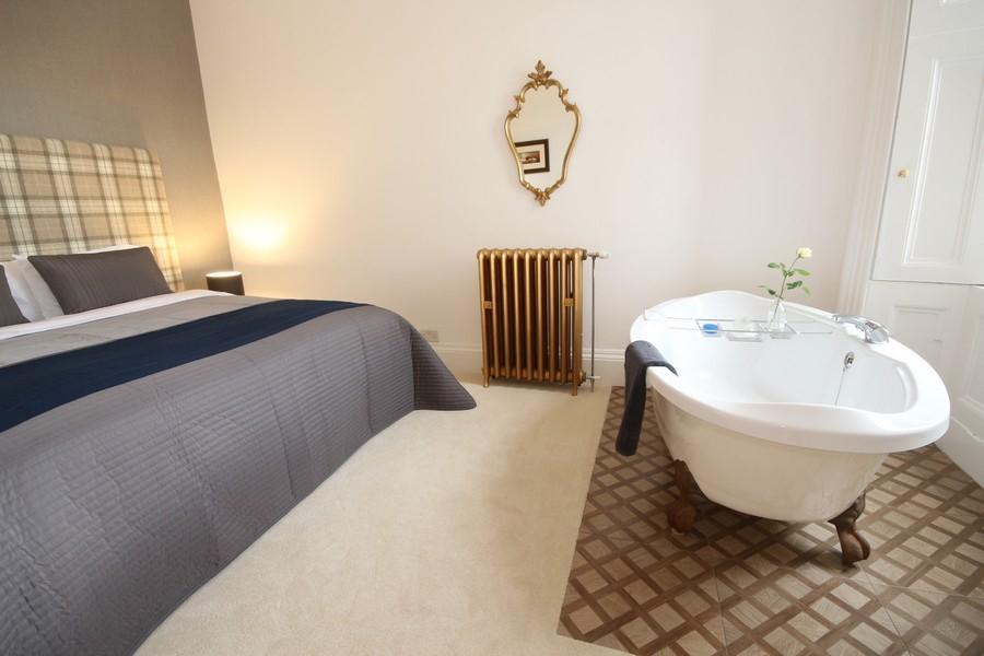 5260-20210519110437-bedroom