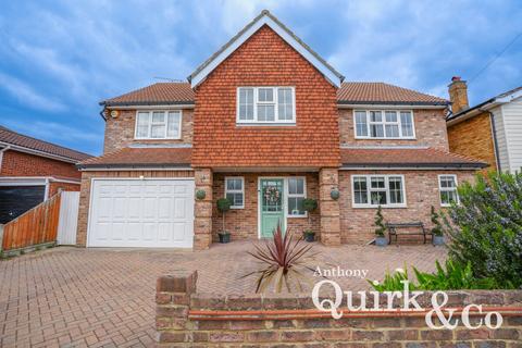 5 bedroom detached house for sale, Grafton Road, Canvey Island, SS8
