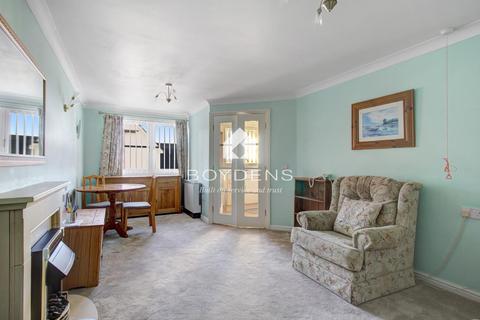 2 bedroom retirement property for sale, St. Marys Fields, Colchester CO3