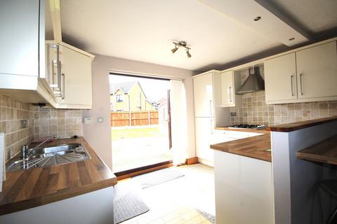 2 bedroom semi-detached house for sale, Wisteria Way, Hull, East Riding of Yorkshire. HU8 9WA