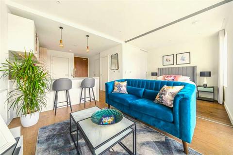 1 Mary Neuner Road, London