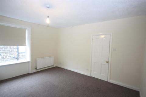 2 bedroom terraced house for sale, King Street, Yeadon, Leeds, West Yorkshire, LS19