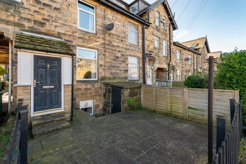 2 bedroom terraced house for sale, Carlton Street, Otley, West Yorkshire, LS21