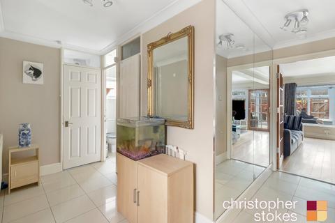107 Wheatcroft, Cheshunt, Waltham Cross, EN7 6JT