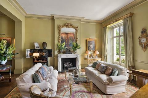 38 Chester Square, London, SW1W 9HT