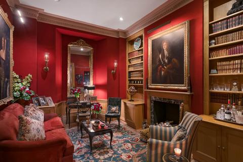 38 Chester Square, London, SW1W 9HT