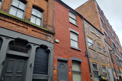 3 bedroom terraced house to rent, Manchester M4