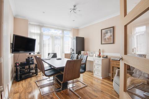 3 bedroom semi-detached house for sale, Stag Lane, London NW9