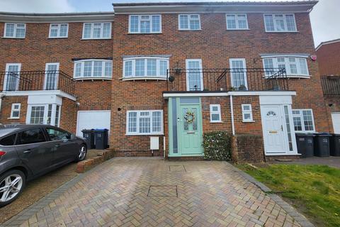 4 bedroom townhouse for sale, Hillview Close, Purley CR8