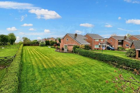 4 bedroom detached house for sale, Sorrel Avenue, Tean, ST10