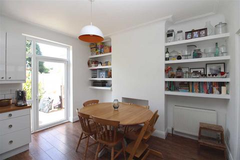 4 bedroom semi-detached house for sale, Westcliff on Sea SS0