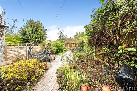 3 bedroom end of terrace house for sale, Ludlow Road, Ealing