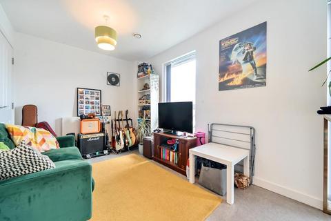 1 bedroom flat for sale, Marlborough Court,  Thatcham,  RG18